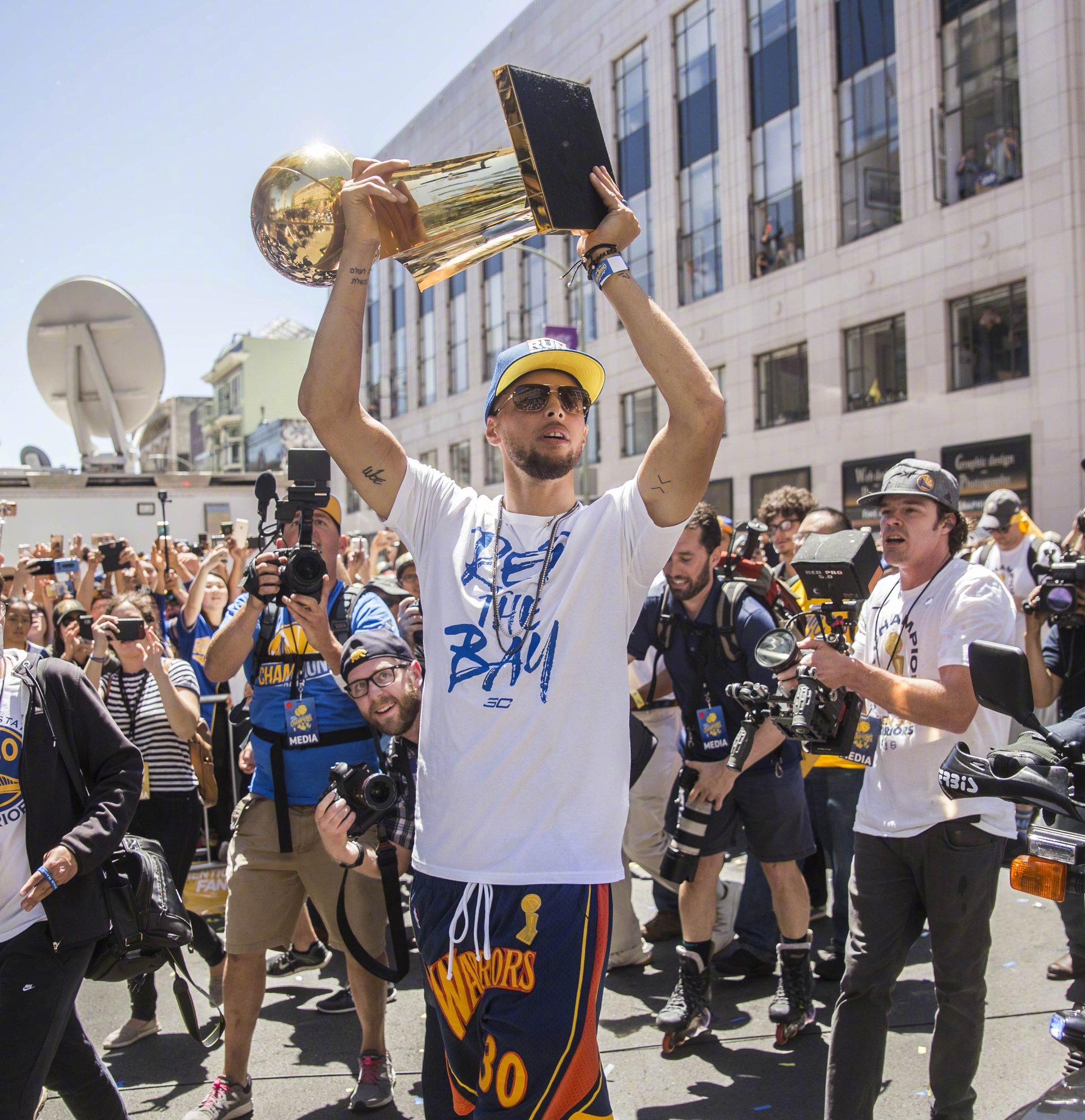 区和学校队 区和学校队